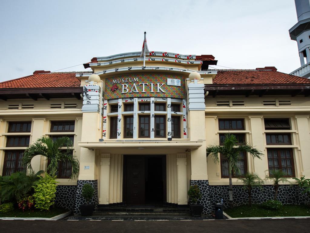 Hotel Santika Pekalongan Exterior foto